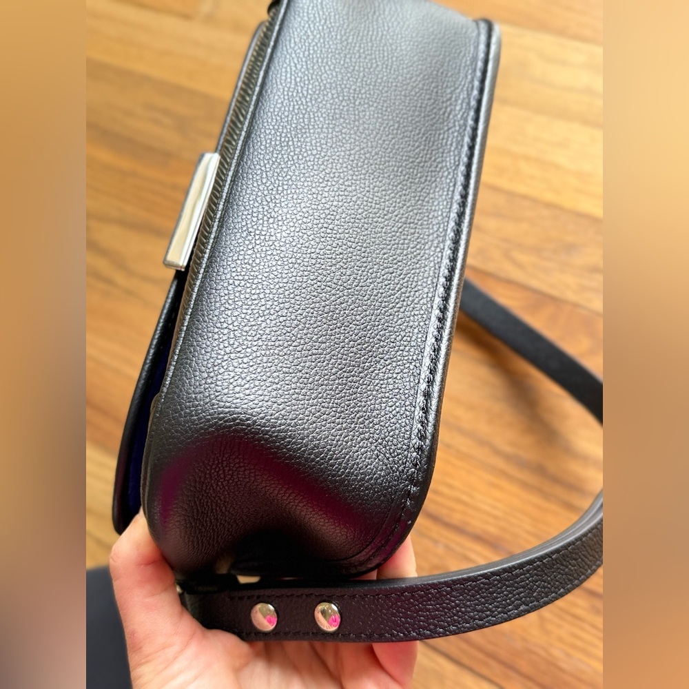 Louis Vuitton Black Shoulder Bag - Picture 8 of 10